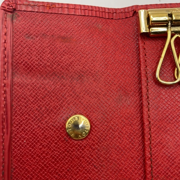 Louis Vuitton Epi Key Holder Case - Picture 9 of 15